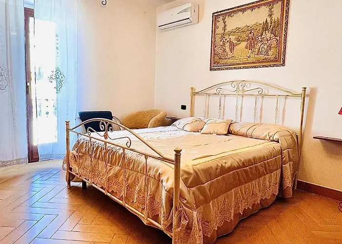 Graziosa Privata Vista Mare In Centro Privatunterkunft Peschici